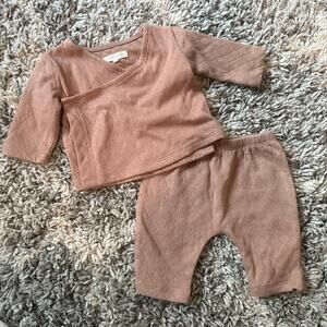 Quilted Baby Outfit Neutral Gender Boy 0-3 Months Minimalist Pants Kimono Top